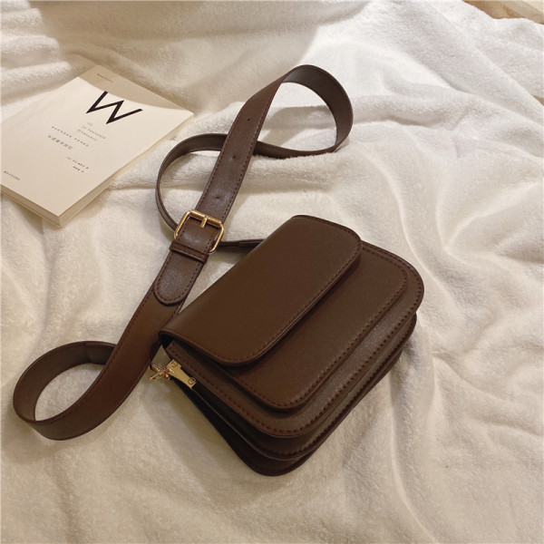 Geanta de dama la zi cu maner lung, model simplu