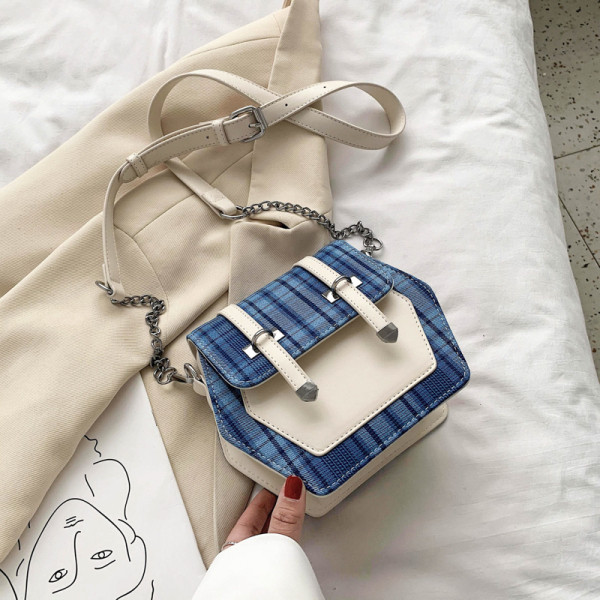 Geantă de umăr modernă în carouri de damă