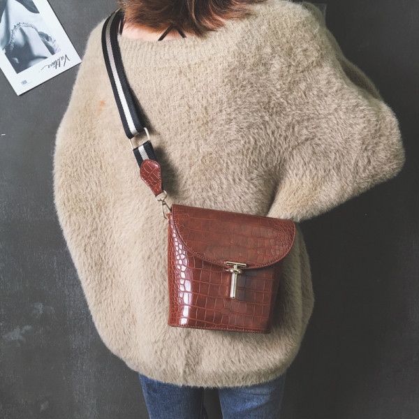 Modern női táska eco bőrből, sima modell