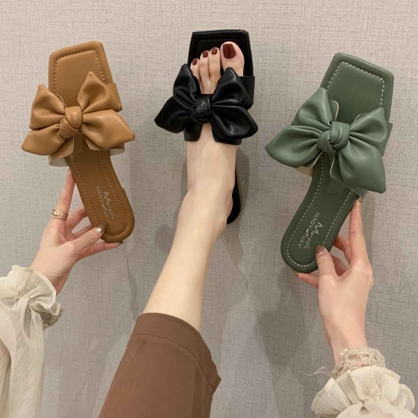 Papuci de dama din piele cu talpa plata si panglica