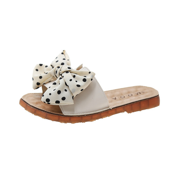 Naiste vabaaja sussid täpilise paelaga