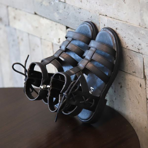 Uus mudel tõmbluku ja paeltega laste sandaalid tüdrukutele