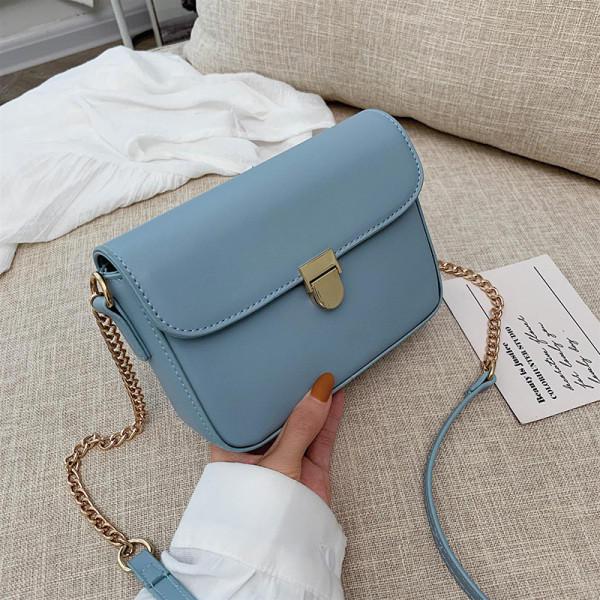 Ikdienas sieviešu somas vienkāršs modelis