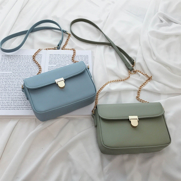 Ikdienas sieviešu somas vienkāršs modelis