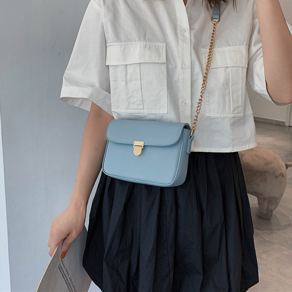 Ikdienas sieviešu somas vienkāršs modelis