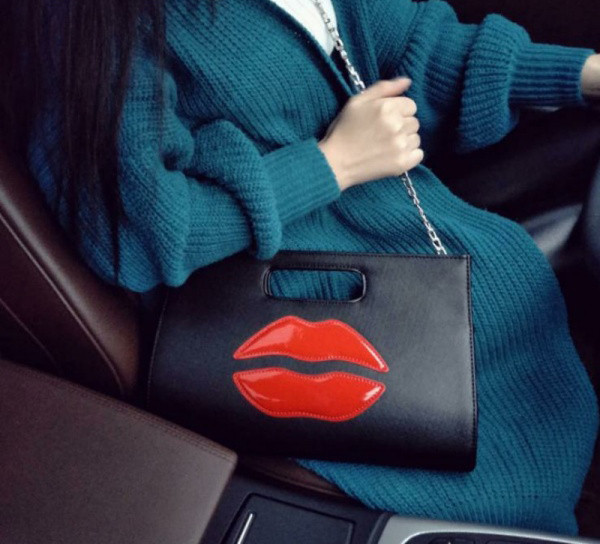 Stiilne kahe sangaga naistekott