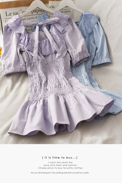 Moodne naiste lipsudega kleit - lõikega mudel