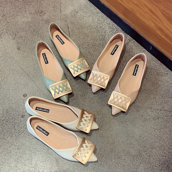 Pantofi casual dama din piele cu catarama metalica