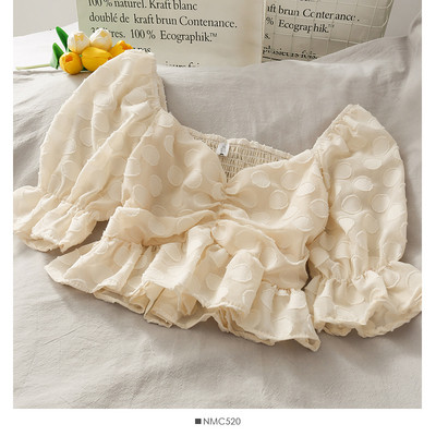 Naiste pluus spitsikaelusega ja 3/4 varrukatega