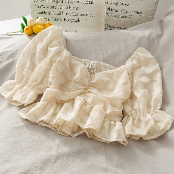 Naiste pluus spitsikaelusega ja 3/4 varrukatega