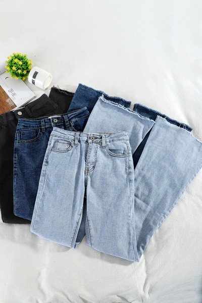 Jelenlegi Charleston típusú női farmer