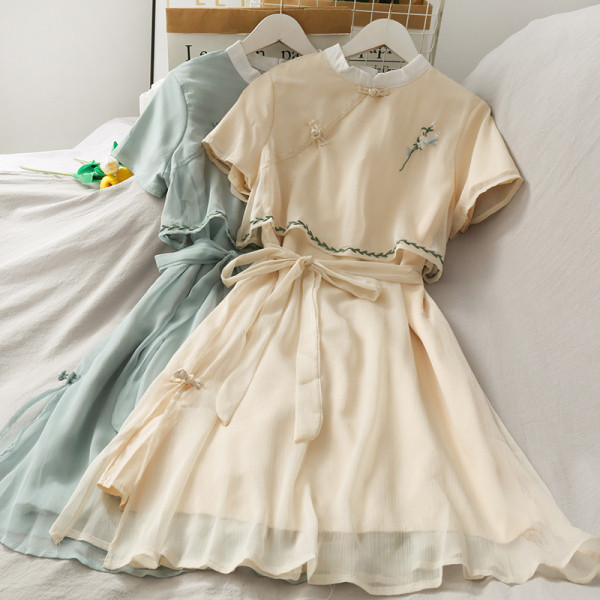 Rochie retro dama cu broderie si cravate