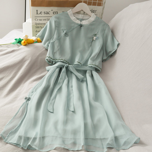 Rochie retro dama cu broderie si cravate