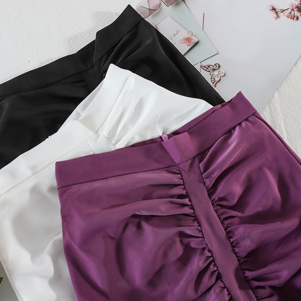 Praegune kõrge vöökohaga naiste seelikulõikeline mudel