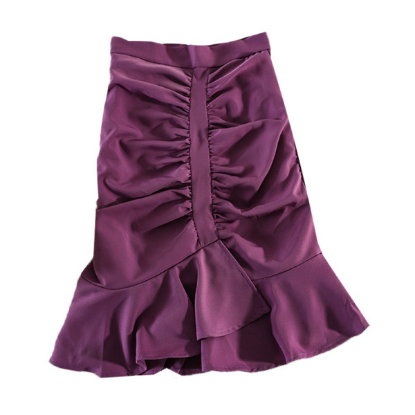 Praegune kõrge vöökohaga naiste seelikulõikeline mudel