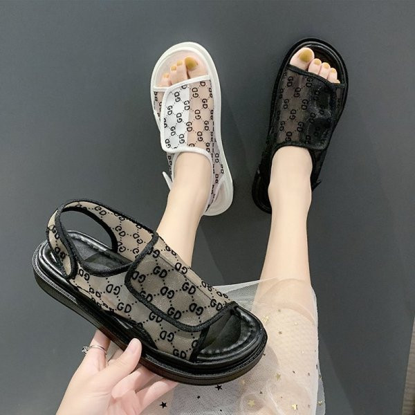 Sandale de dama actuale cu talpa plate si petice velcro