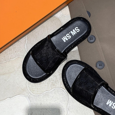 Papuci moderni de dama cu talpa plata in mai multe culori