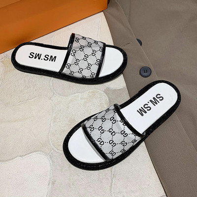 Papuci moderni de dama cu talpa plata in mai multe culori