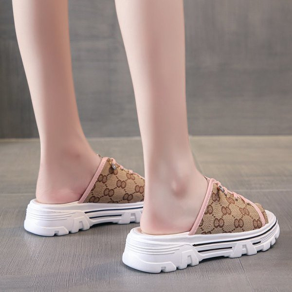 Papuci noi de dama cu talpa inalta si cravate element