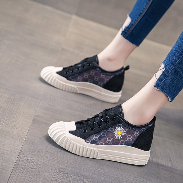 Võrgusilma ja värvilise tikandiga vabaaja naiste tossud