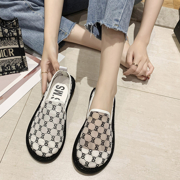 Moodsad lameda tallaga naiste kevad-sügiskingad