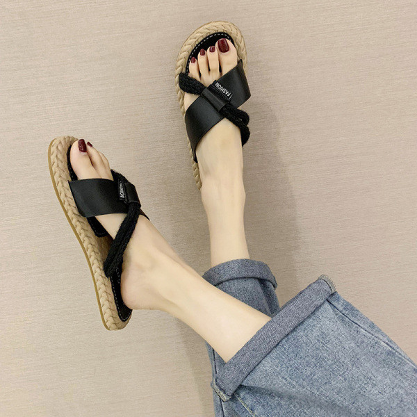 Lameda tallaga vabaaja naiste suvised sussid