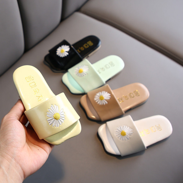 Moodsad tikandiga lastesussid tüdrukutele