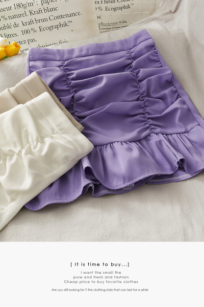 Pieguloši sieviešu svārki ar lokām un augstu vidukli