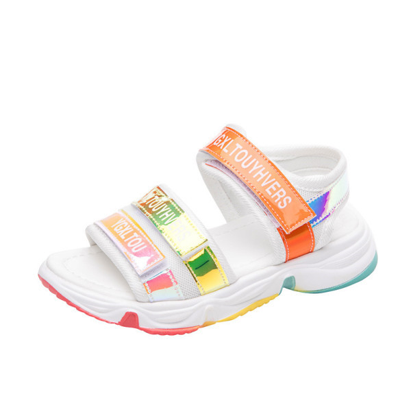 Sandale pentru copii actuale cu inscripții pentru fete