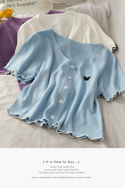 Bluză casual de damă cu nasturi și broderie fluturi