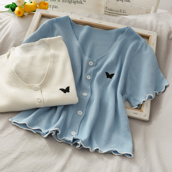 Bluză casual de damă cu nasturi și broderie fluturi