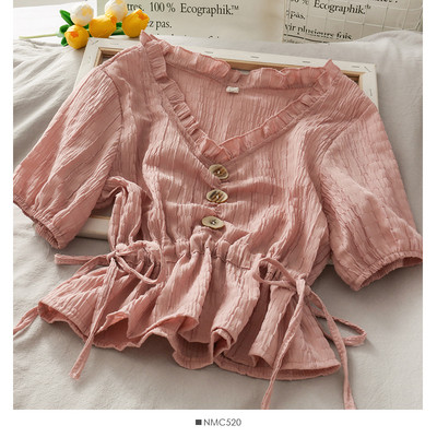 Modern női pofa gombokkal és nyakkendőkkel