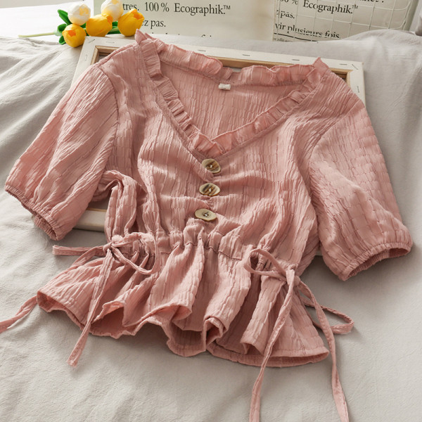 Moodne naiste põsk nööpide ja lipsudega