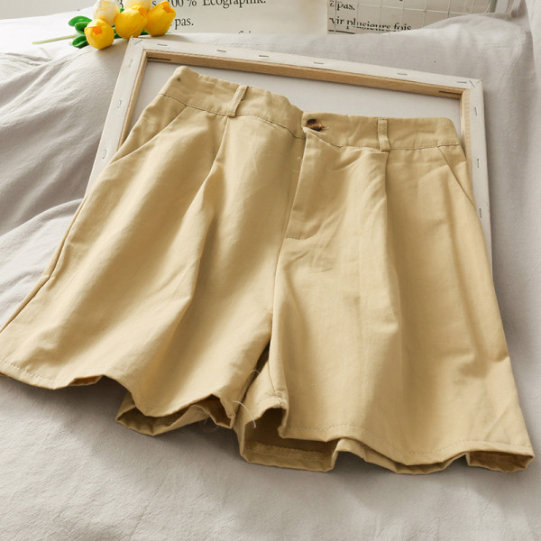 Pantaloni scurți largi de damă cu talie înaltă