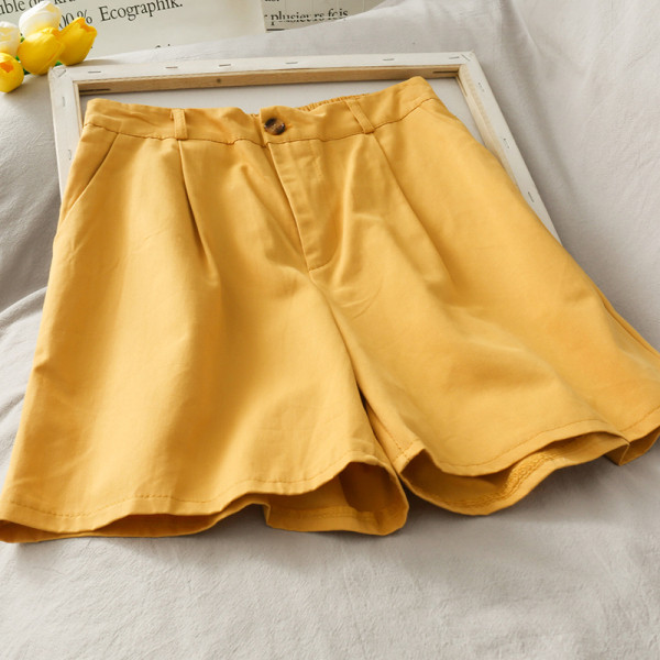 Pantaloni scurți largi de damă cu talie înaltă