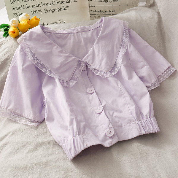 Bluza de dama cu nasturi si elemente din dantela