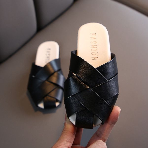 Model nou de papuci copii din piele ecologica pentru fete