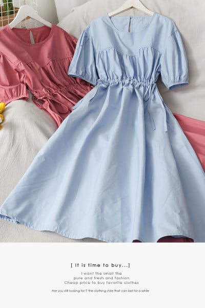 Rochie casual de dama cu decolteu oval si talie reglabila