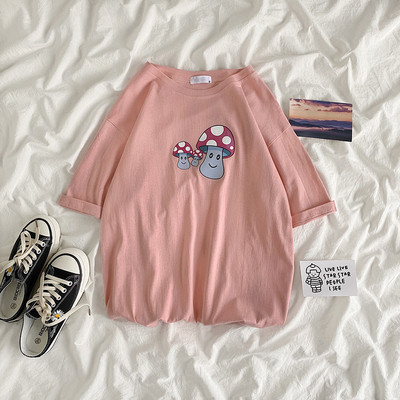 Tricou casual de dama cu decolteu oval, maneci scurte si aplicatie colorata