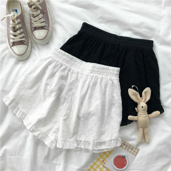 Pantaloni scurti de dama cu talie elastica