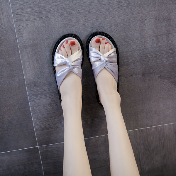 Papuci de dama din piele ecologica cu talpa plata