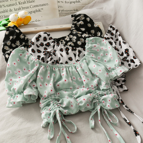 Bluza de dama cu model floral si cravate