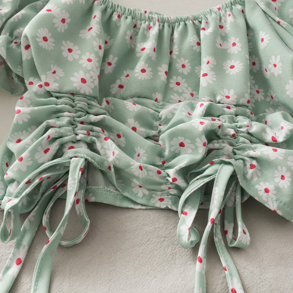 Bluza de dama cu model floral si cravate