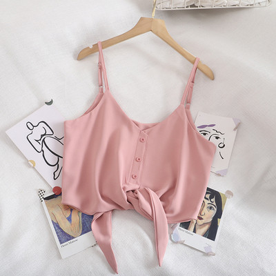 Moodne naiste topp lipsude ja nööpidega