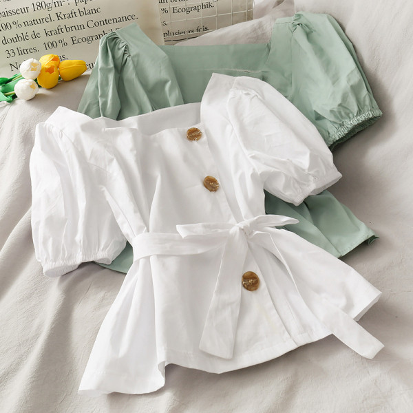 Modern női ing övvel