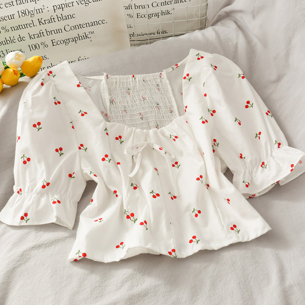 Naiste 3/4 varrukate ja lipsudega pluus