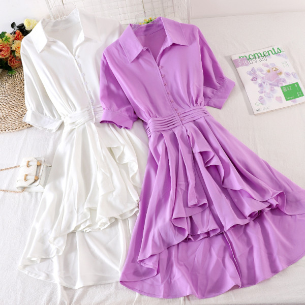 Asimetriska sieviešu kleita ar 3/4 piedurknēm