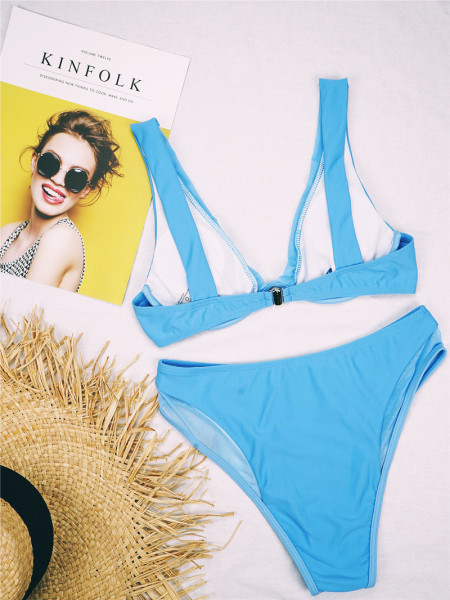 Costum de baie modern din două piese, albastru, cu pantaloni cu talie înaltă și plasă