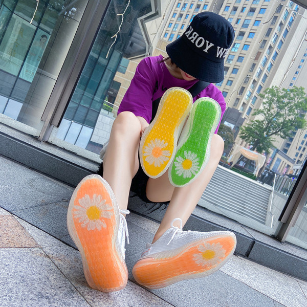 Ženske casual tenisice s gumenim i obojenim potplatom