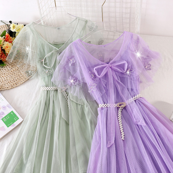 Rochie lunga de dama cu tul si curea de perle